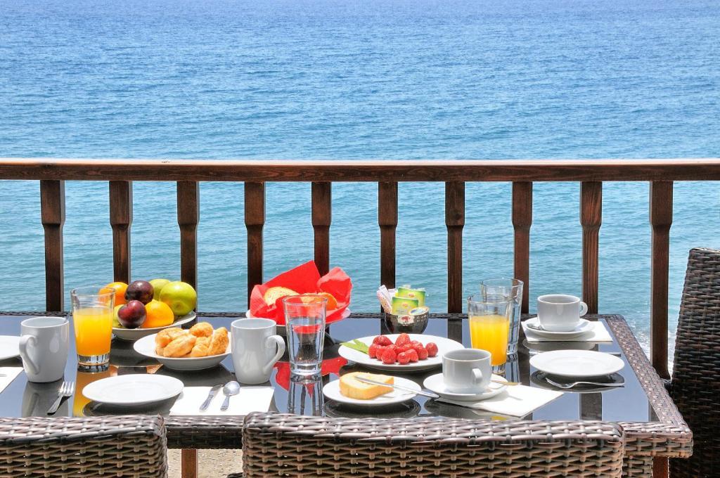Myrtos Mare Suites Exterior photo